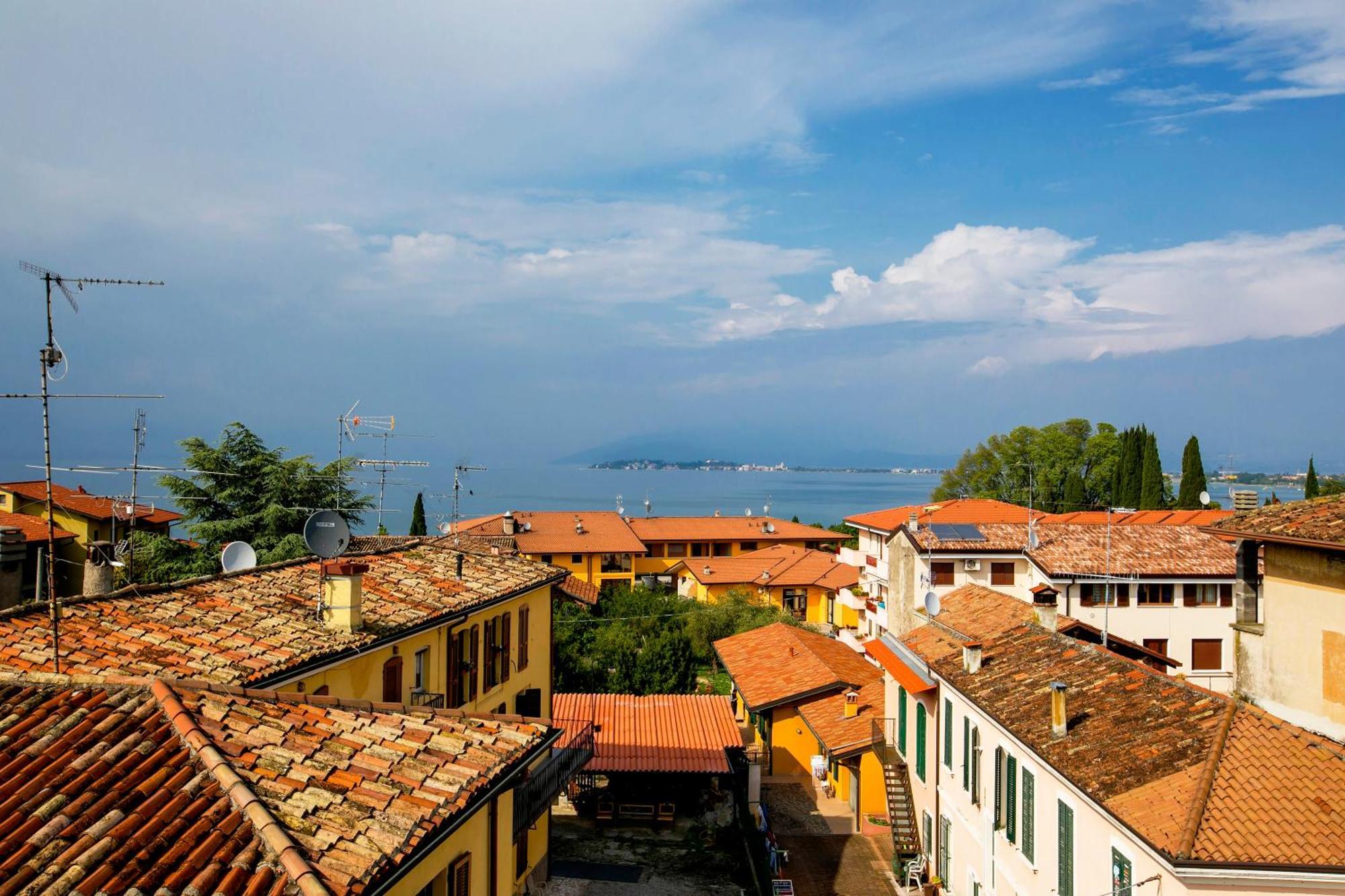 Casa Milly - Happy Rentals Desenzano del Garda Exteriér fotografie